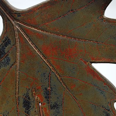 Χειροποίητο Κεραμικό Μαύρο-Κόκκινο φύλλο Πλάτανος