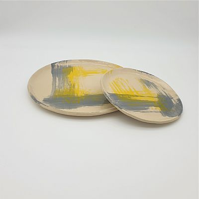 Χειροποίητο κεραμικό πιάτο με πινελιές